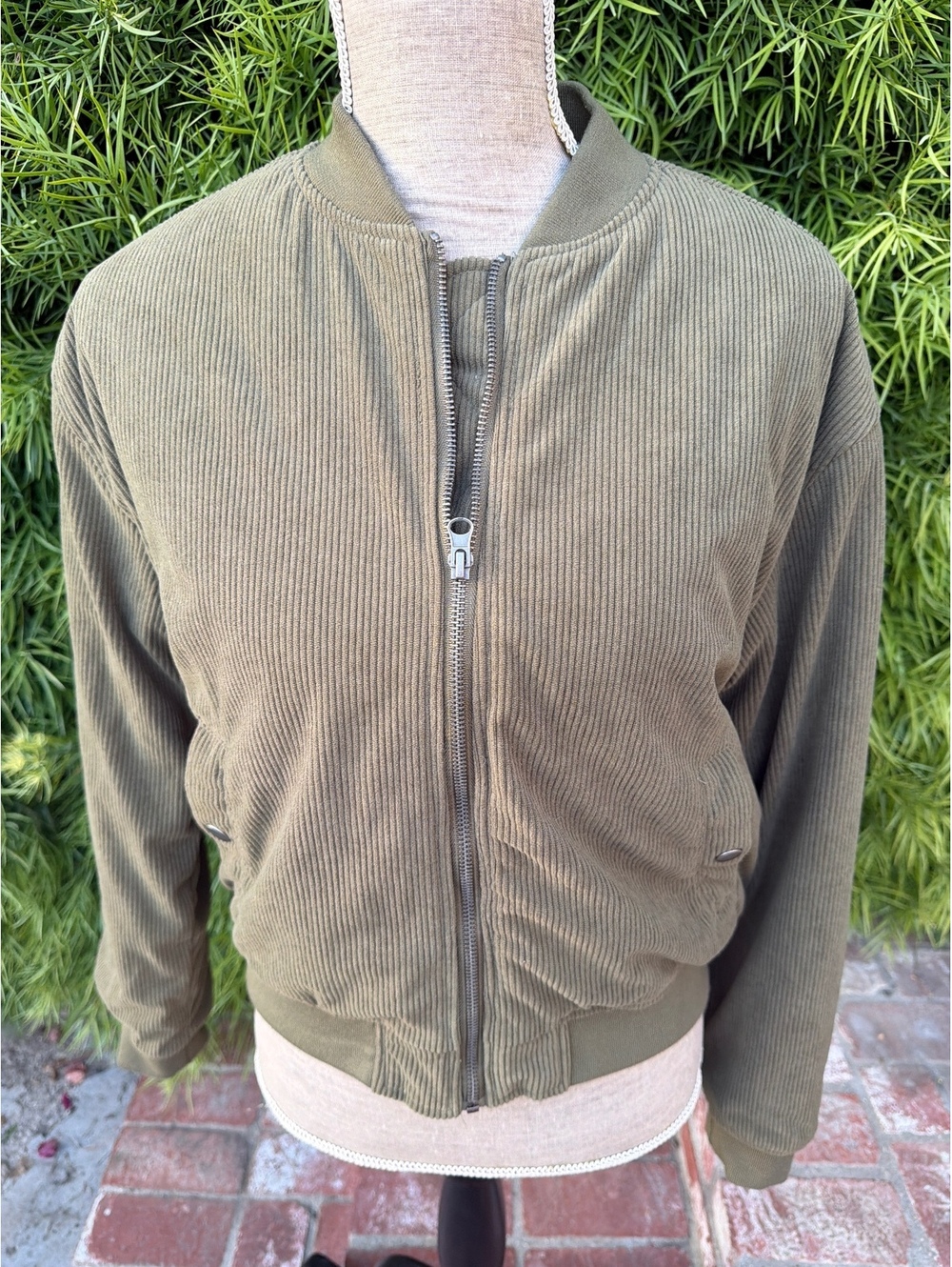 Thread & Supply Women's Olive Green Corduroy Bomber Jacket XS